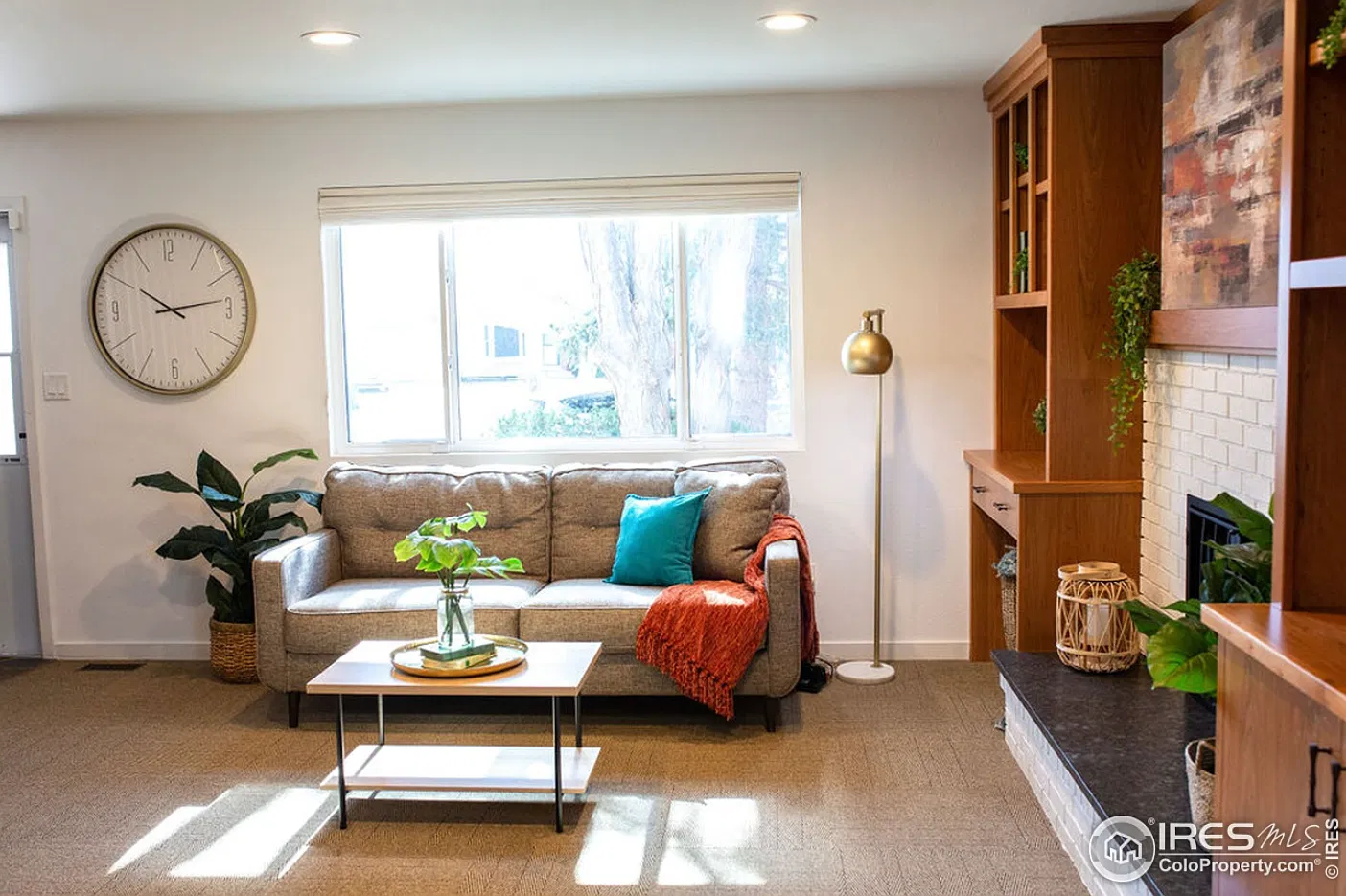 4 bed, 2347 sqft, $2,800 — Photo 4