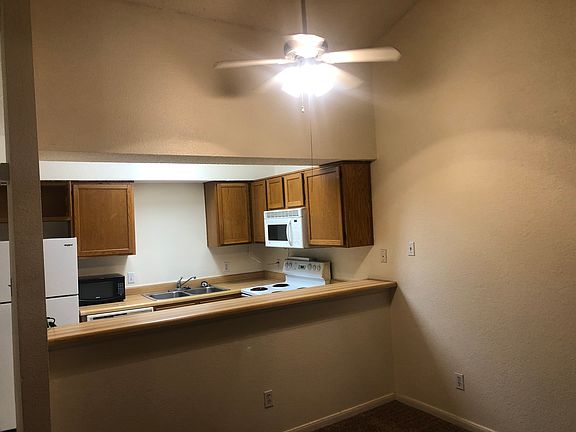 3rd image of 6108 Abrams Rd APT 122