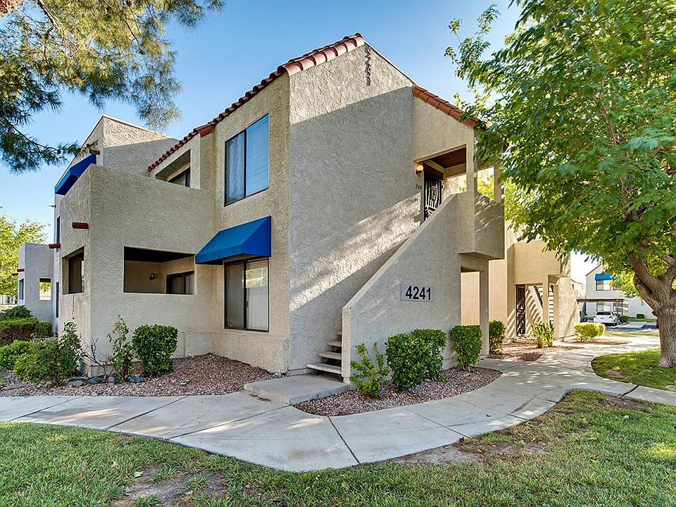 1st image of 4241 Gannet Cir Unit 208