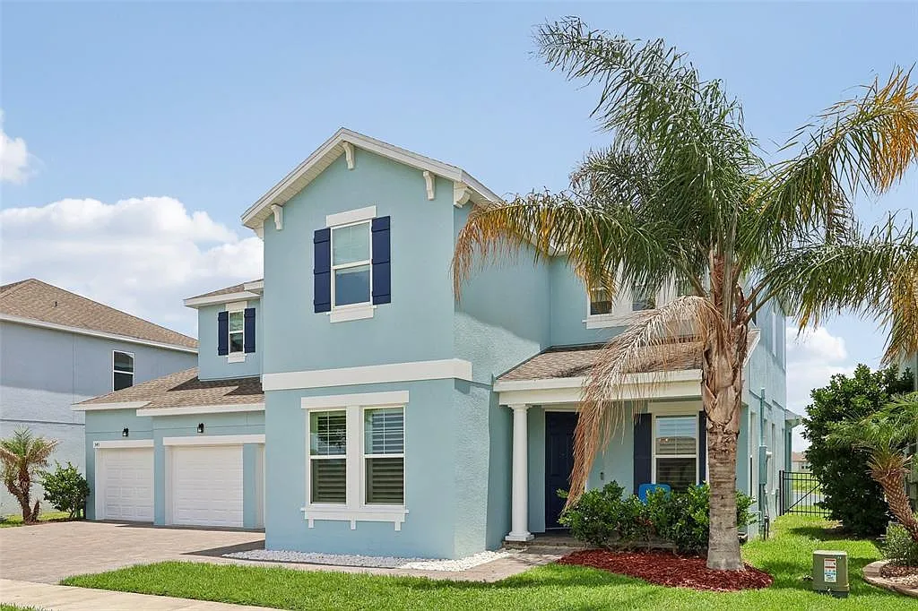 5 bed, 4.0 bath, 3150 sqft, $4,200 — Photo 3