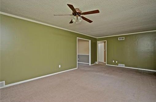 5th image of 7621 Rainbow Dr