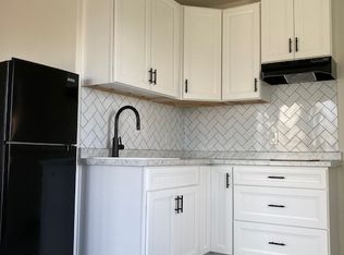 4126 Albatross Dr #B, San Diego, CA 92103