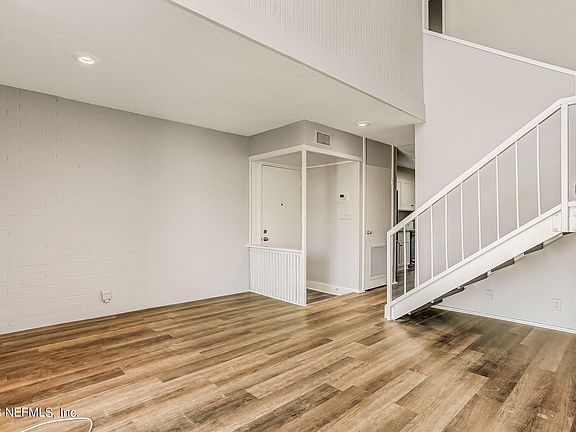 3rd image of 901 OCEAN Boulevard #86