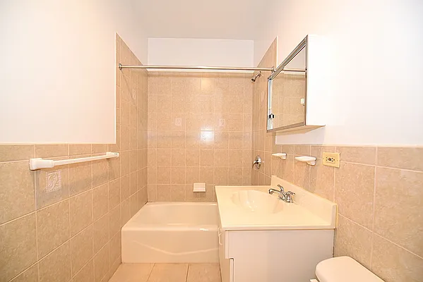 Rented by Keller Williams NYC | media 9