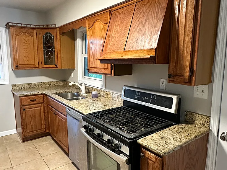 1865 Vicki Ln SE — Photo 14