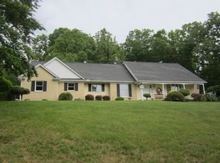 3417 Neighborhood Rd, Gallipolis, OH 45631