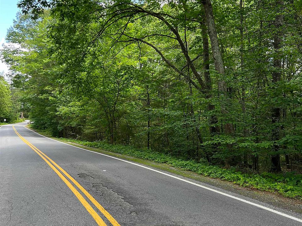 213 North Road, Sandown, NH 03873 Zillow