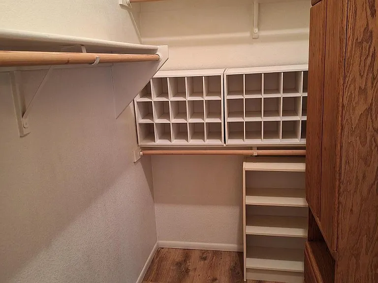 4333 E Hartford Ave — Photo 13