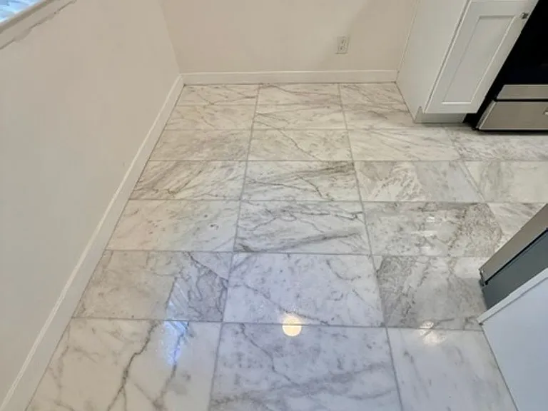1595 E. Chevy Chase Drive — Photo 8
