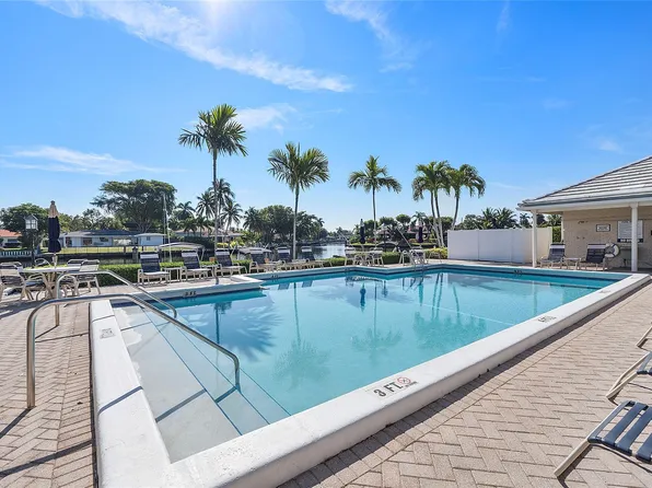 170 Cypress Club Drive #727, Pompano Beach, FL 33060