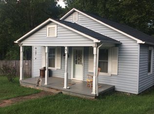 5 Cedar St, Granite Falls, NC 28630