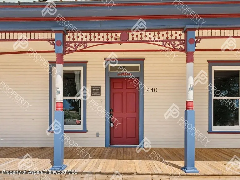 440 Whiteriver Ave — Photo 25