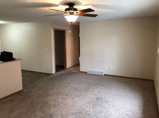 3111 Grand Ave APT 10, Kearney, NE 68847