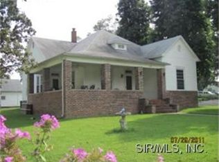 322 W 3rd St, Sparta, IL 62286