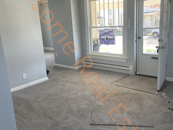 618 E Temple St, Washington Court House, OH 43160