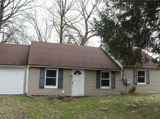 3075 Daisy Ave, Akron, OH 44319