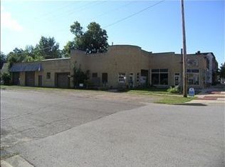 240 N Grand St, Schoolcraft, MI 49087