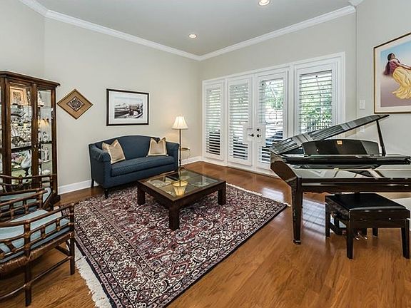 5th image of 1545 Canopy Oaks Blvd