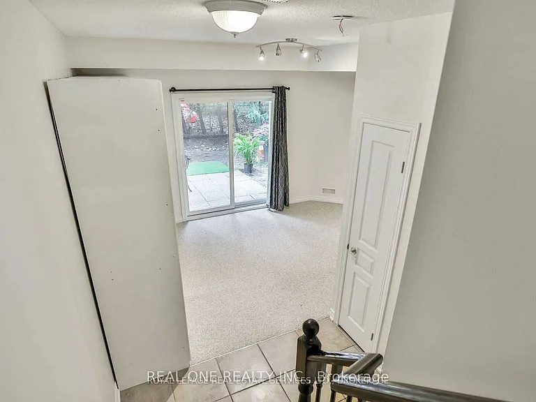 4264 Ingram Cmn — Photo 18