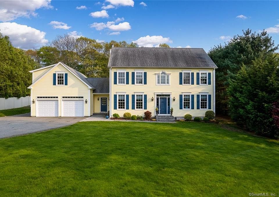 6 White Oak Ln, Quaker Hill, CT 06375 Zillow