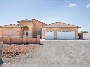 381 E Jaybird St, Pahrump, NV 89048