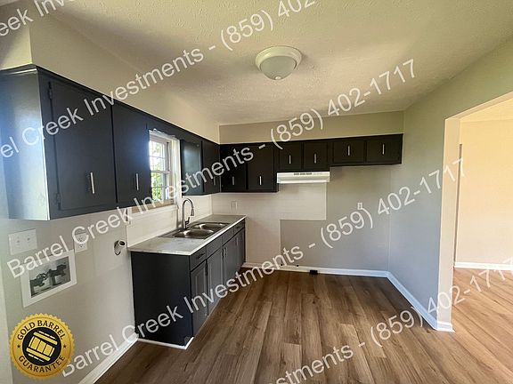 3rd image of 510 Forrest Dr