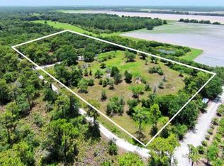 22010 Taylor Dr, Bradenton, FL 34211