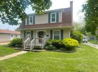 201 N 7th St, Delavan, WI 53115