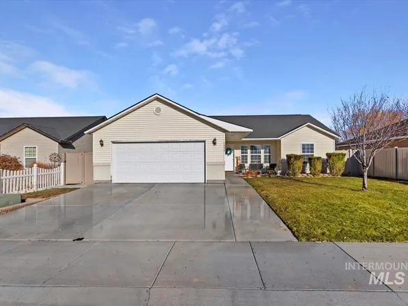 1064 Arrow Wood Ct, Twin Falls, ID 83301