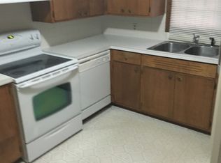 214 Center St, Manning, IA 51455