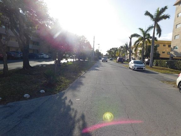 Exterior Neighborhood (street photo)