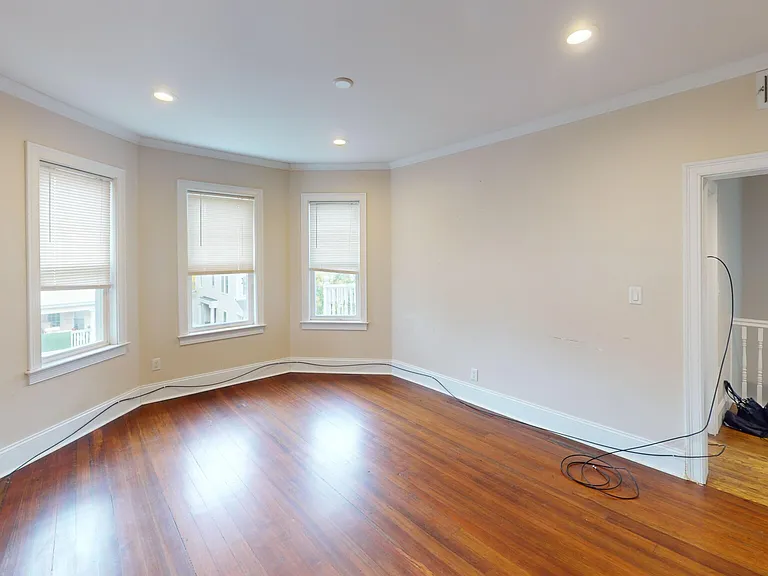 47 Iffley Rd #2 — Photo 4