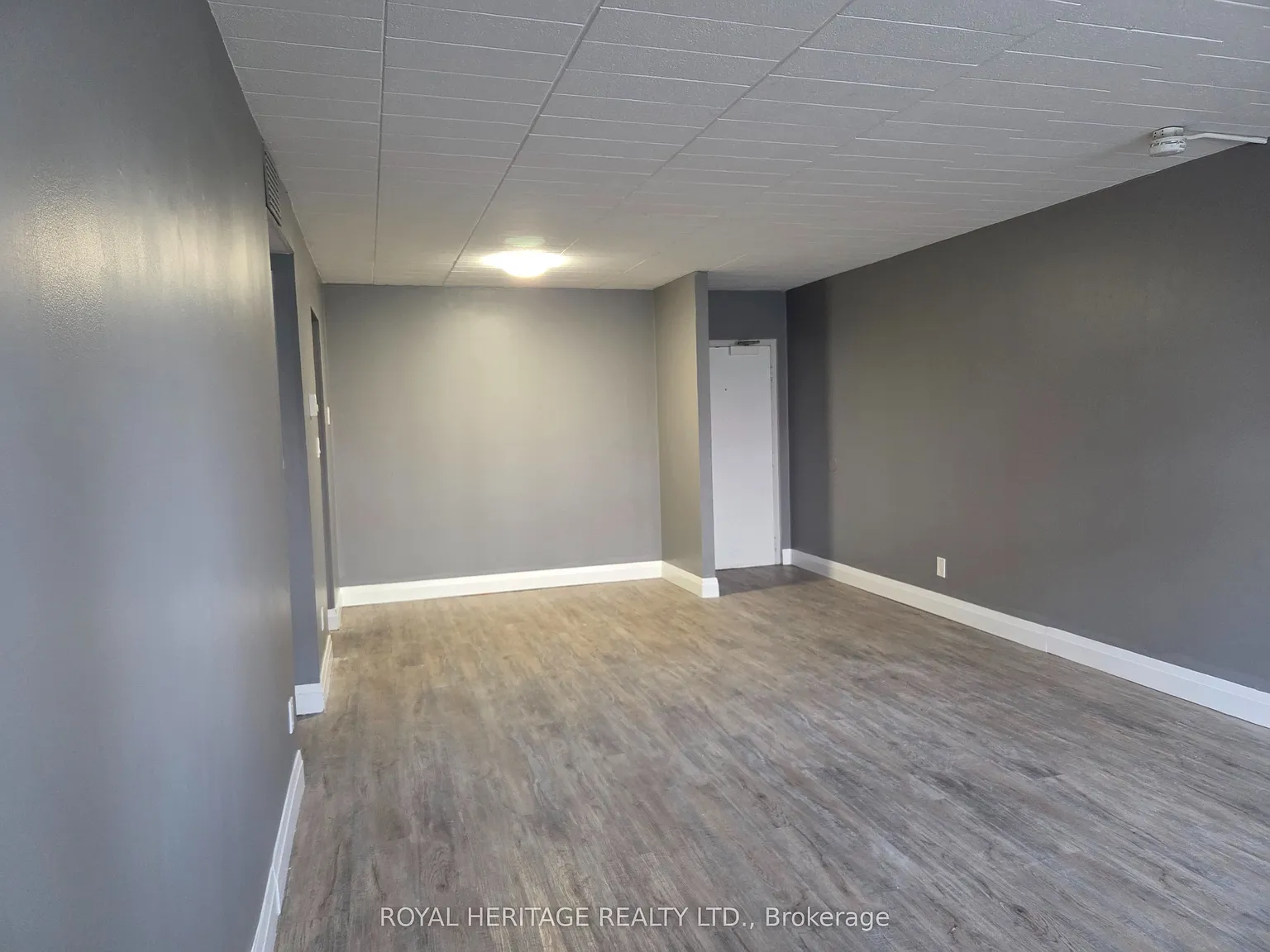 2 bed, $1,695 — Photo 3