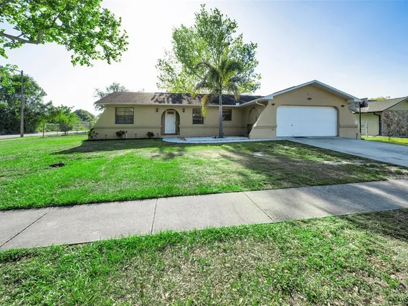 3011 Shadow Oaks Dr, Holiday, FL 34690