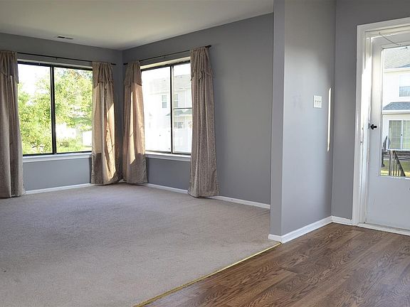 2nd image of 131 Yorktown Blvd #131
