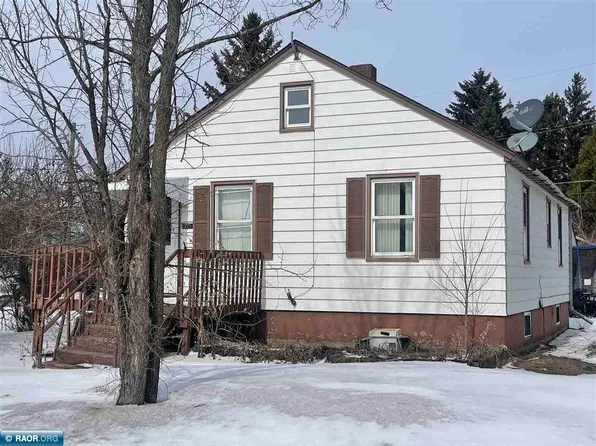 1225 19th St S, Virginia, MN 55792