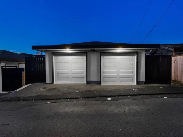 5138 Dominion St, Burnaby, BC V5G 1B9