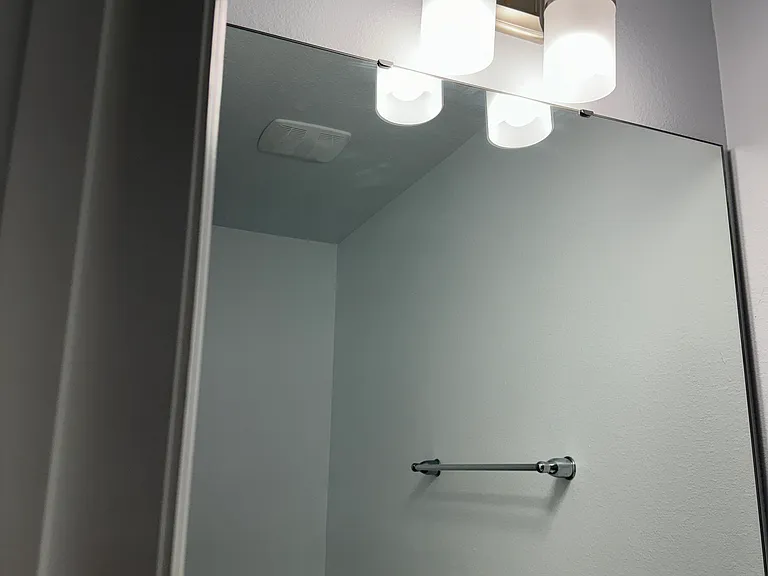 3587 Plainview Dr — Photo 2