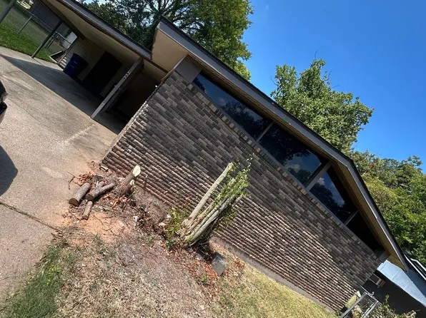 222 Brookbriar Dr, Shreveport, LA 71107