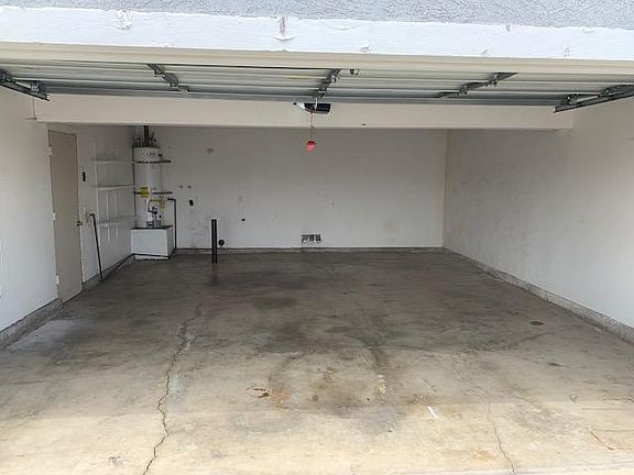 2nd image of 8724 Cedar St #6