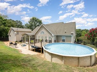 1024 Smith Thompson Rd, Bethpage, TN 37022