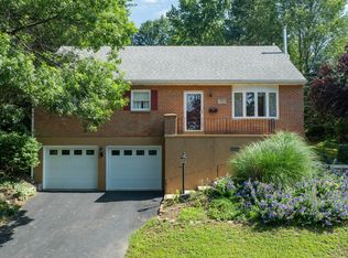 97 Wyomissing Hills Blvd, Reading, PA