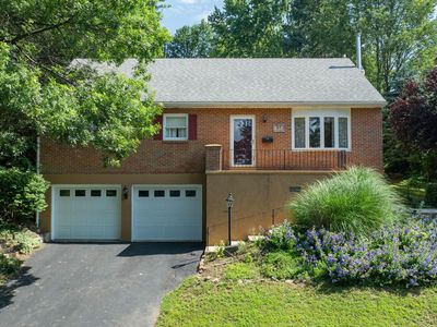 97 Wyomissing Hills Blvd, Reading, PA, 19609