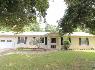 2820 McDonald Rd, Tyler, TX 75701