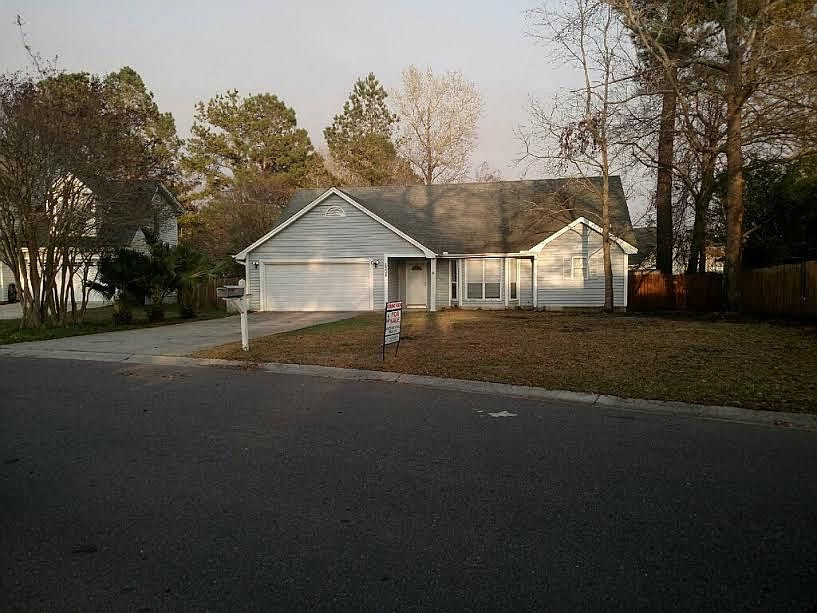 1st image of 1304 Winterberry Ave