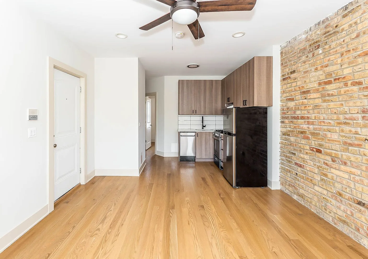 1 bed, $1,995 — Photo 3