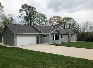 3873 W Lever Rd, Hart, MI 49420