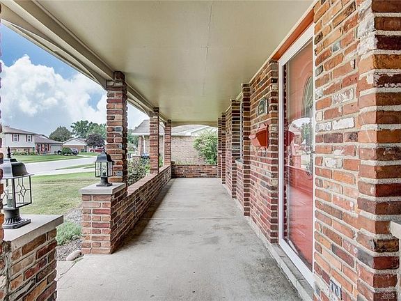 3rd image of 633 Mears Dr