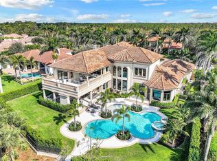 2581 Escada Dr, Naples, FL 34109
