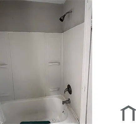16171 Stansbury St — Photo 12
